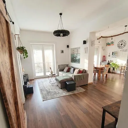 Rooftop Appia Antica , Silent And Reserved Two Bedrooms Two Bathrooms * 로마